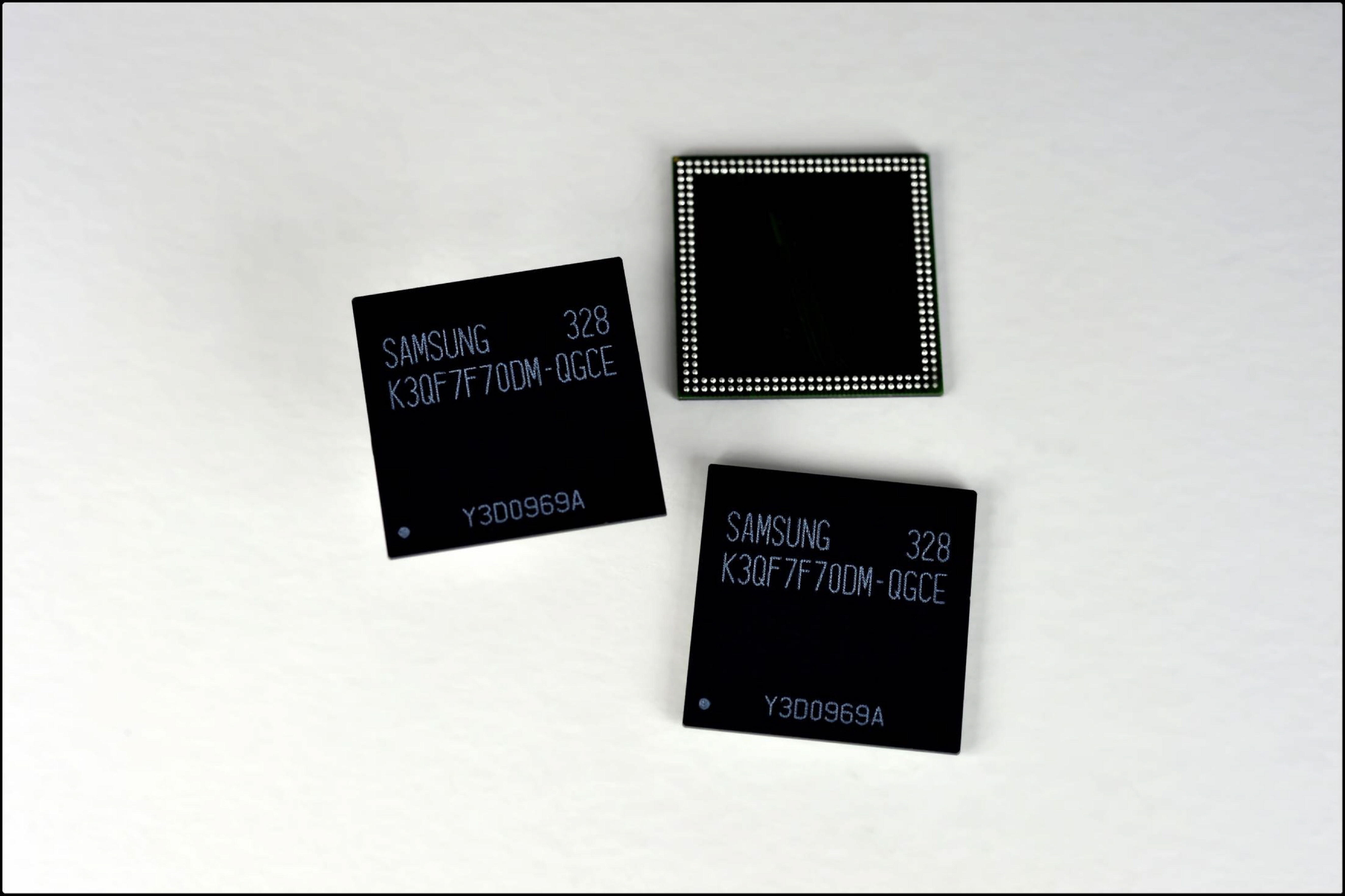 Память lpddr5. Оперативная память lpddr3. Чипы памяти Samsung. Микросхема памяти самсунг.